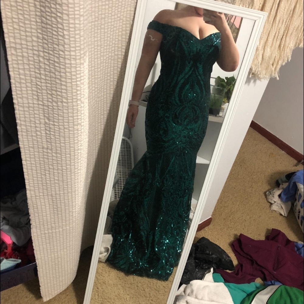Prom Dress - Picture 2 of 3